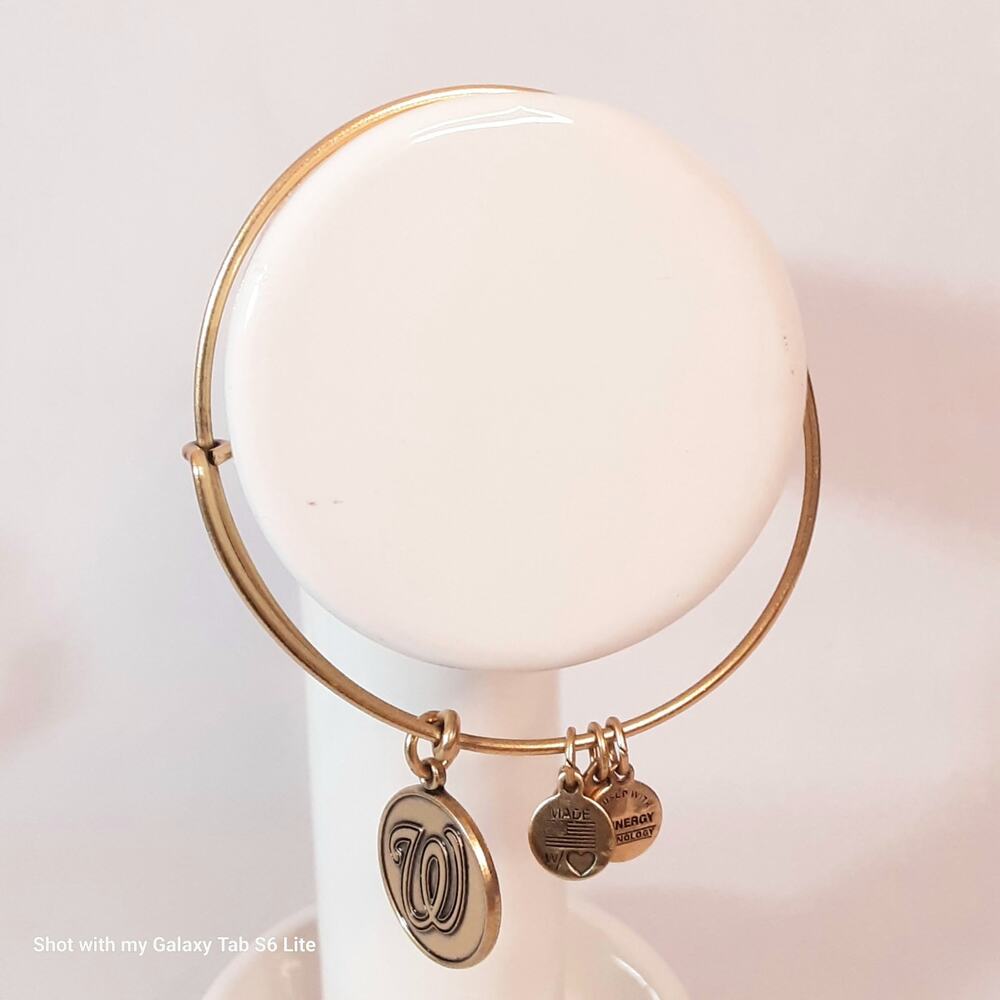 💎Alex And Ani Bracelet 2012 MLBP Theme Gold Tone Wire And Charms